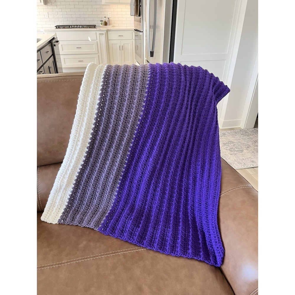 Handmade Crochet Afghan Blanket Purple Ombre Throw Grannycore Cottage 60x46 NEW